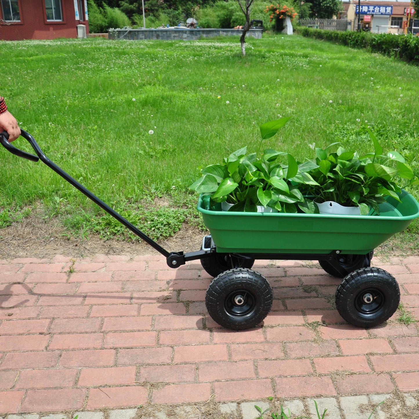 Folding Poly Garden dump truck with steel frame, 10 inches