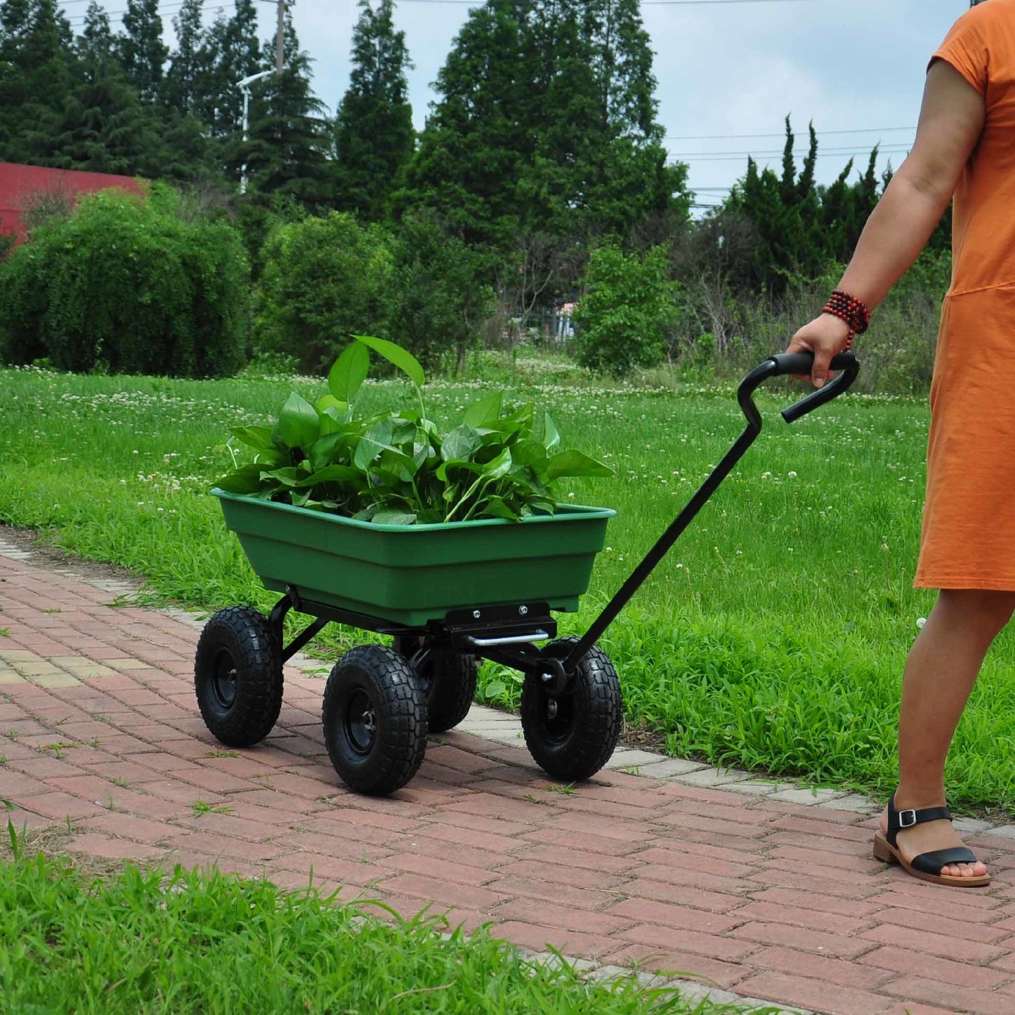 Folding Poly Garden dump truck with steel frame, 10 inches